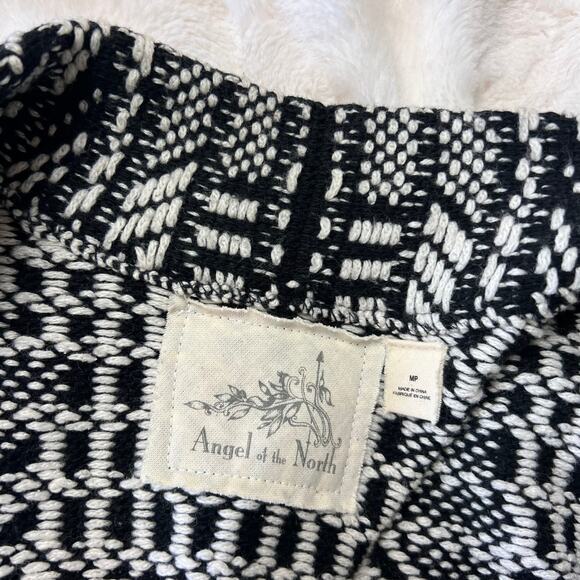 Anthropologie Angel of the North Knit Sweater Vest Black White Open Front MP - Picture 7 of 7